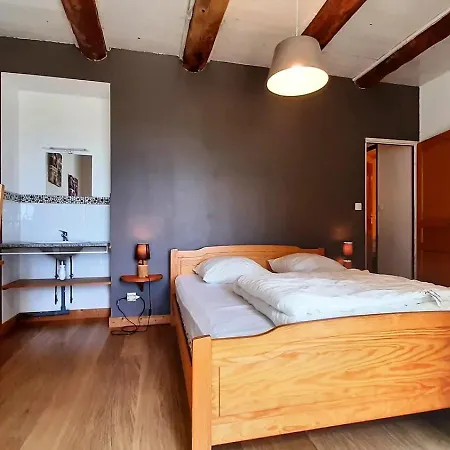 & Les De Michon Holiday home