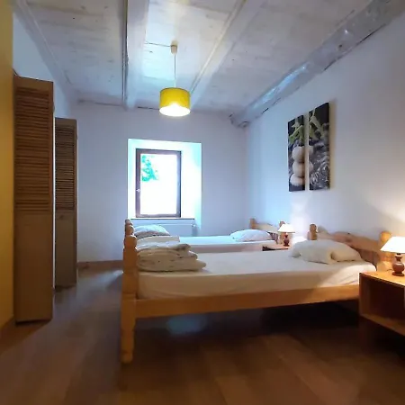 & Les De Michon Holiday home