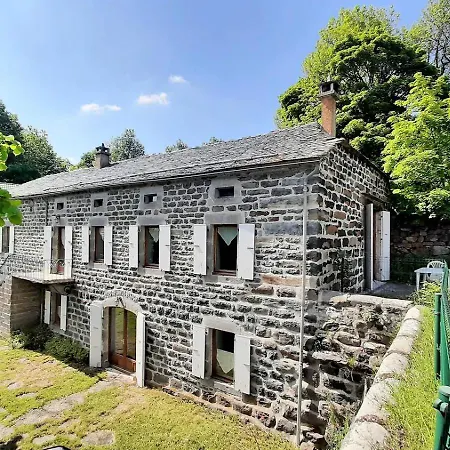 Holiday home & Les De Michon Mazet-Saint-Voy